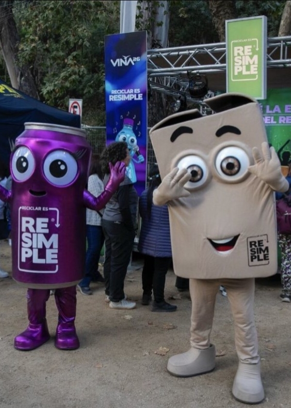 Corpóreos de ReSimple en Stand